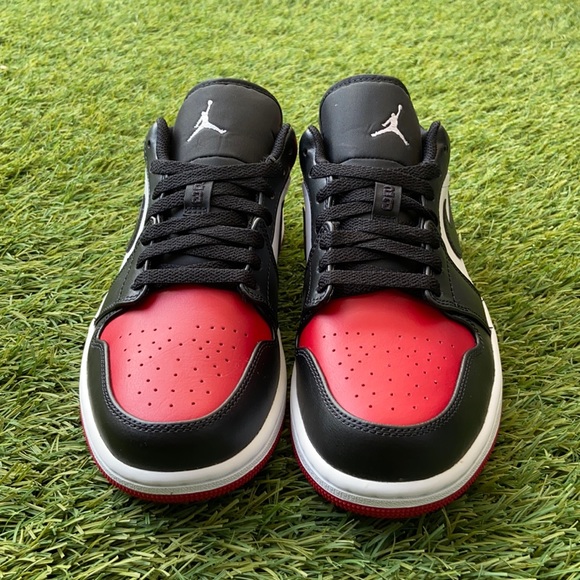 Air Jordan 1 Low - Picture 3 of 5